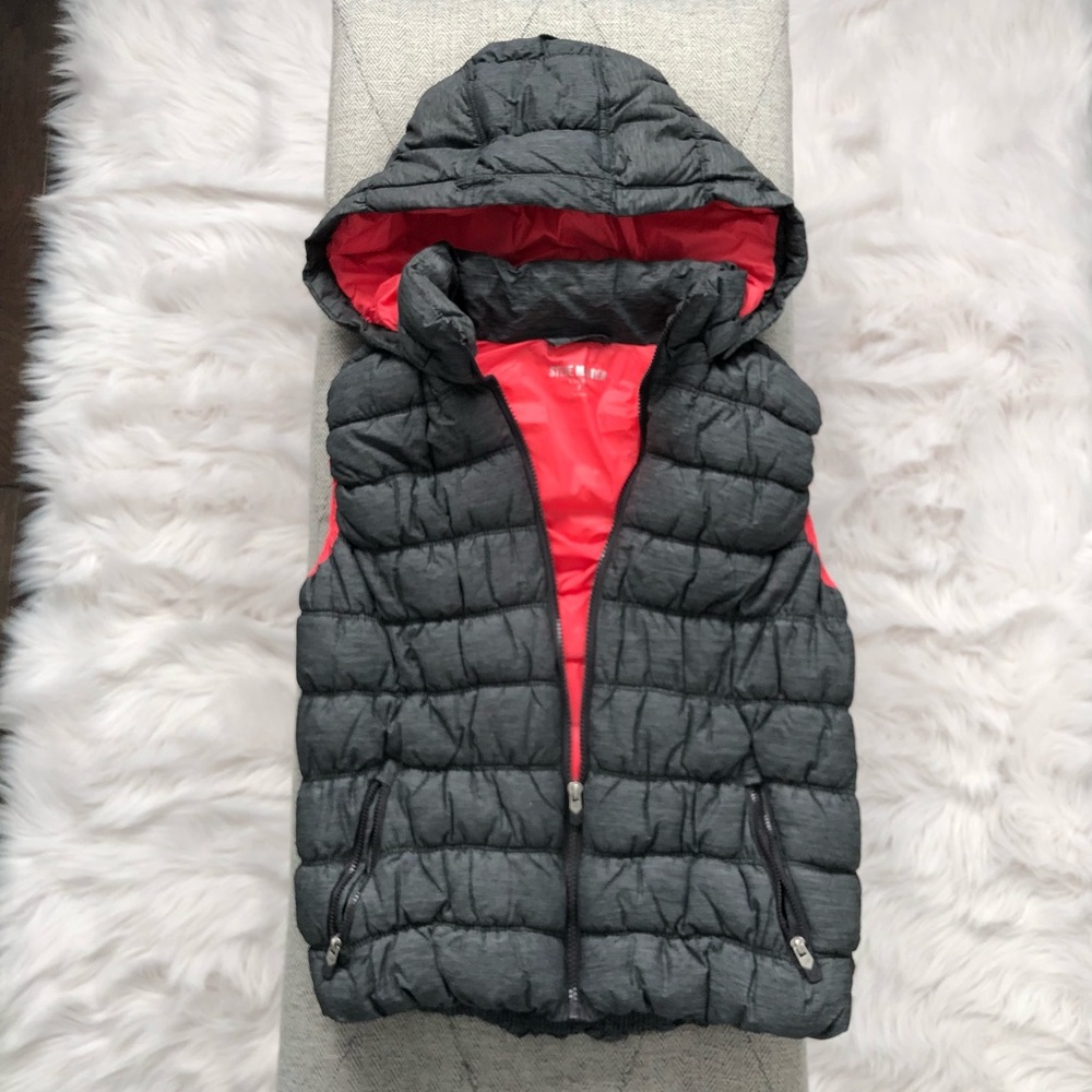 Steve Madden Grey Puffer Vest w/ Detachable Hood - Size XS
